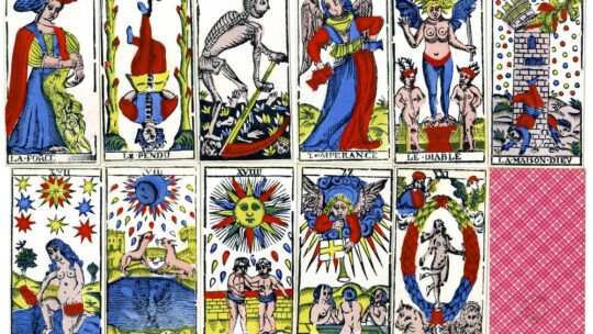 Melhor Baralho de Tarot em 2026: Guia Completo para Escolher o Seu
